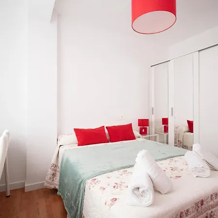 Confort En El Centro De Ubicacion Ideal * Granada